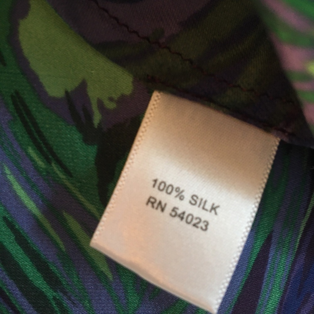 Banana Republic Peacock top - Picture 4 of 5